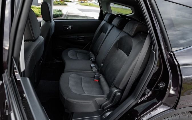 Nissan Qashqai+2 cena 32900 przebieg: 239000, rok produkcji 2011 z Radom małe 596